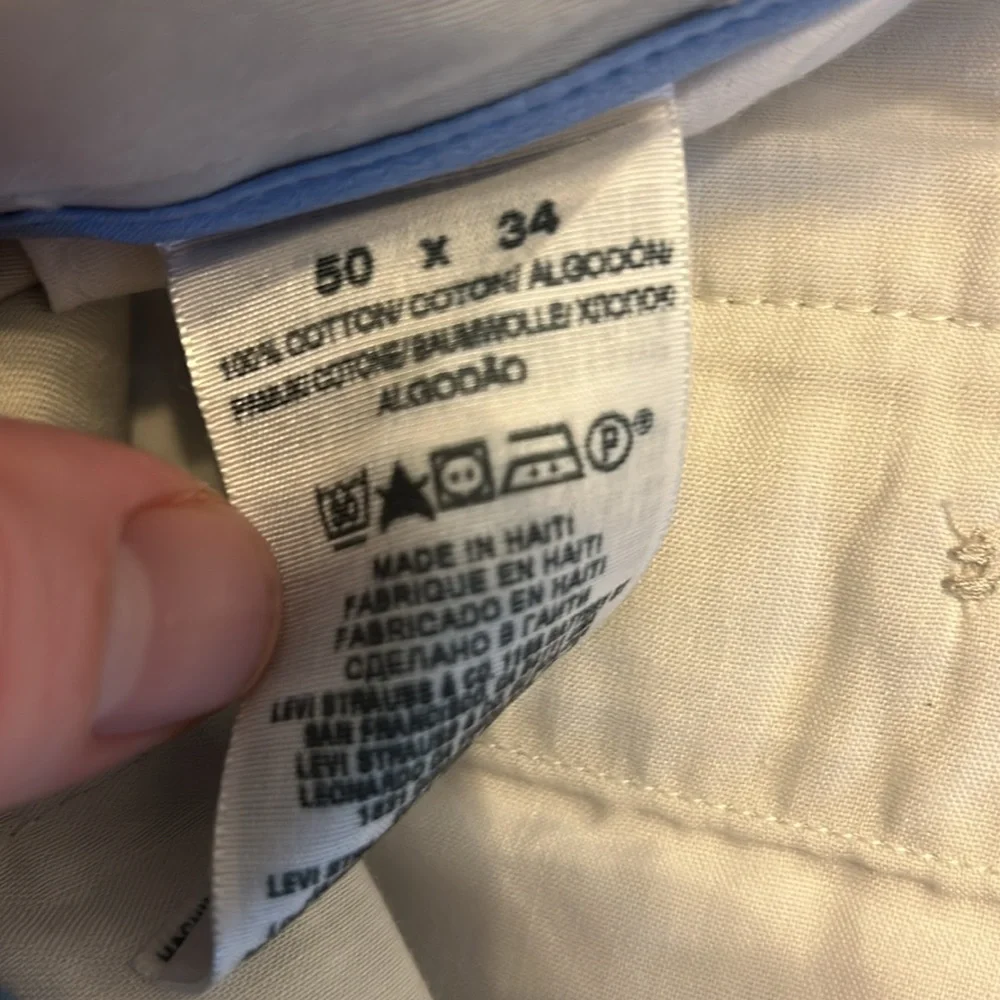 Men’s Khaki Pants